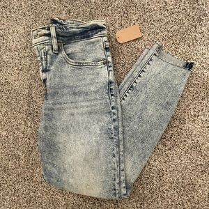 Lucky Brand mid rise skinny ava jeans